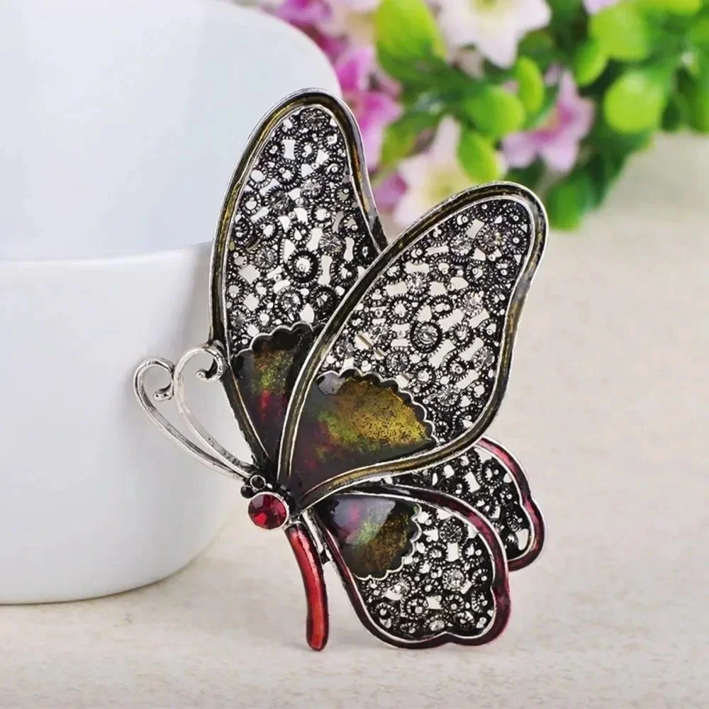 VQ Vintage Style Butterfly Brooch